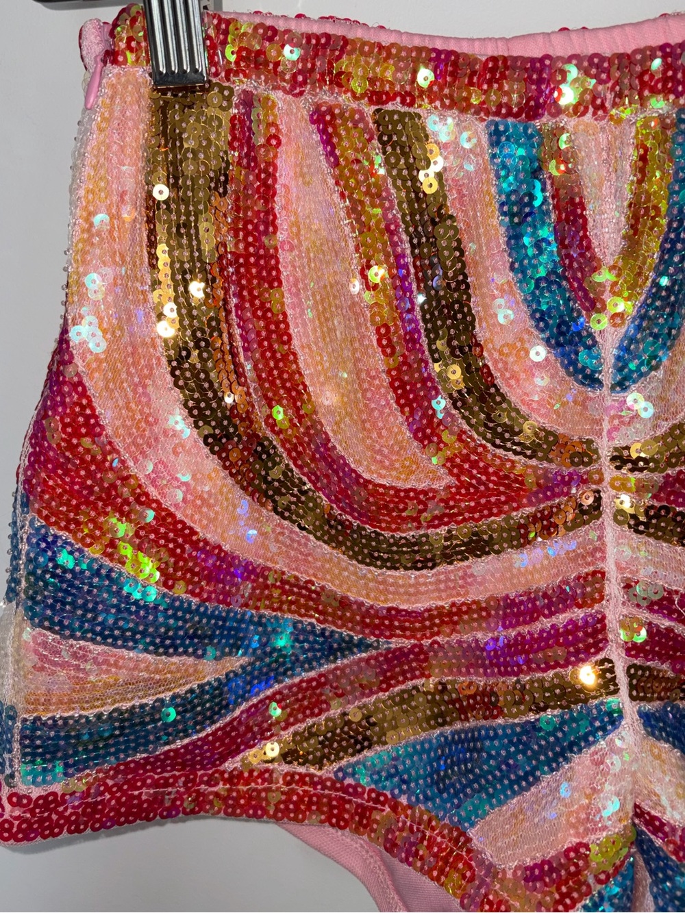 Rave mini Shorts -  Sequin pink rainbow butterfly - Picture 4 of 4
